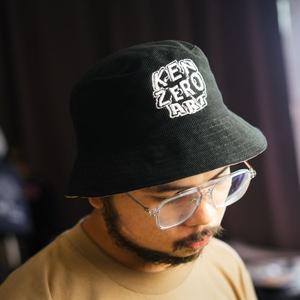 东雄薇